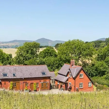 Finest Retreats - 1 Bed Llangollen Cottage - Sleeps 2 Exterior photo